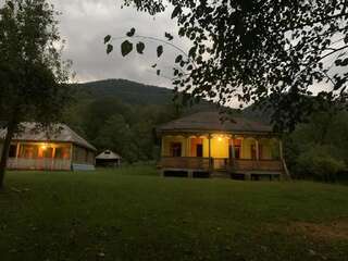 Дома для отпуска Дом для отдыха в Абхазской деревне Гудаута Дом с 2 спальнями-32